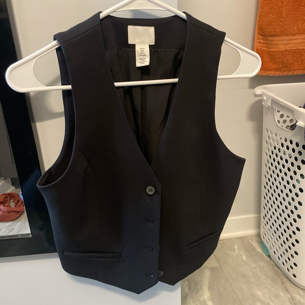 NWOT H&M Vest